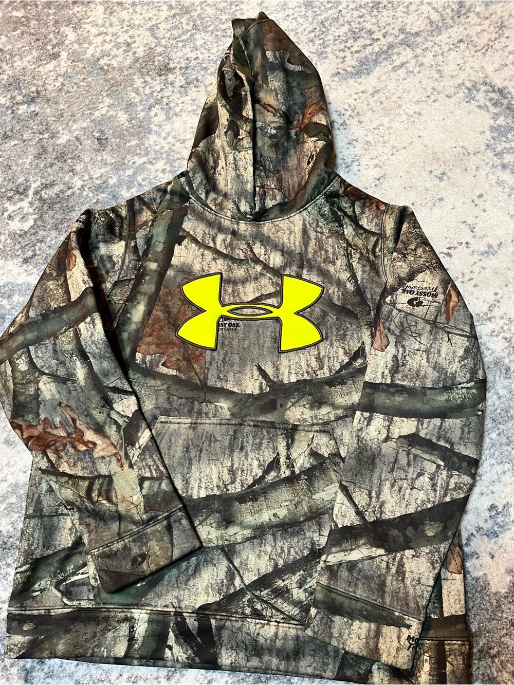 Under Armour Boys' Realtree Camo Hoodie with Neon Yellow Logo